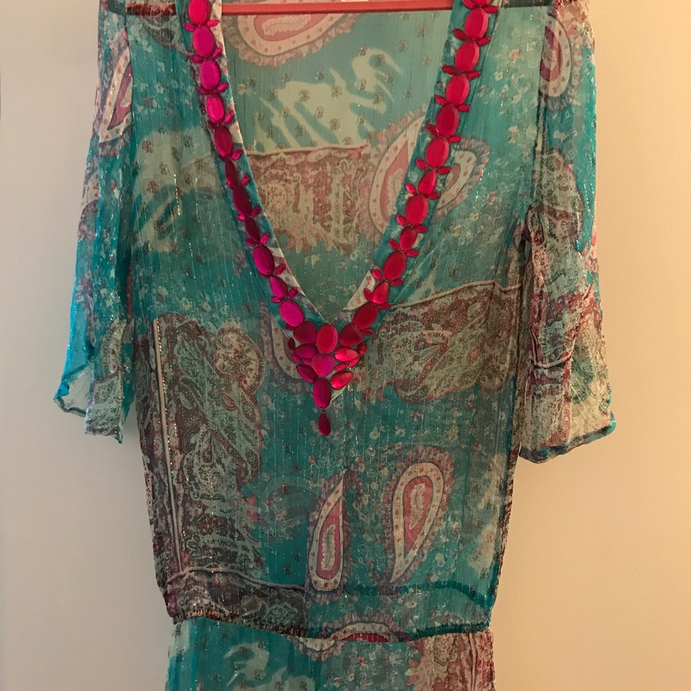 Beach bunny tunic